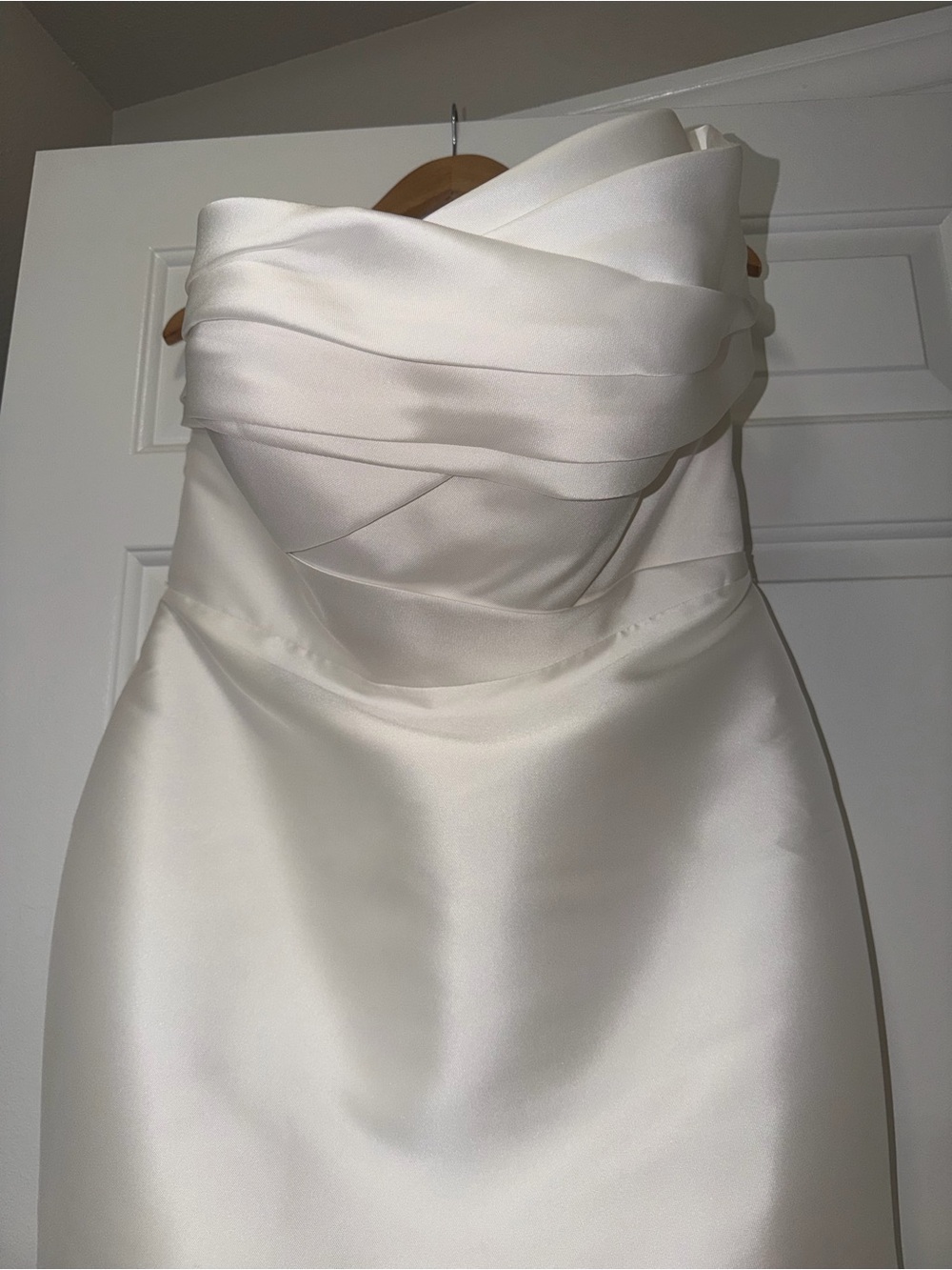 Pronovias Ivory Strapless Satin Gown